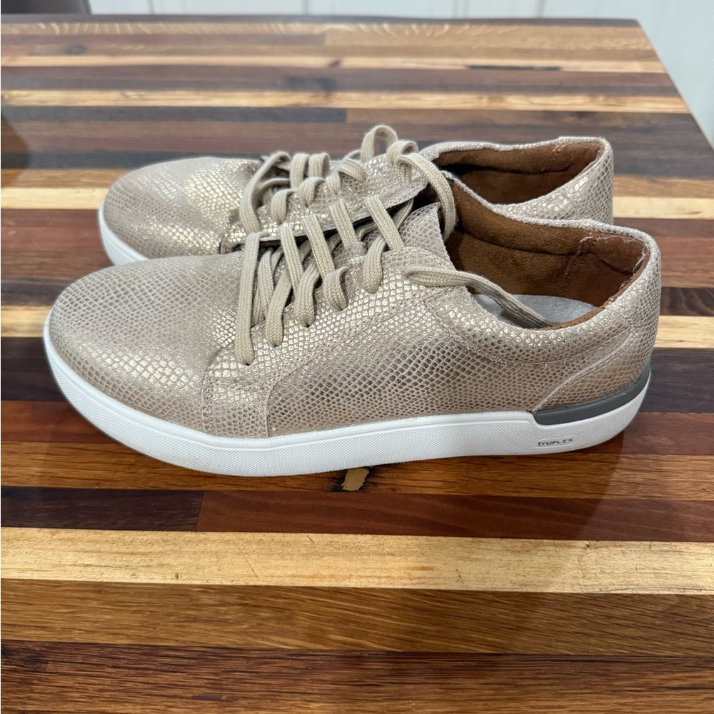 Rockport Parissa Work Women's Gold Classic Platform Work Sneaker - Picture 6 of 10